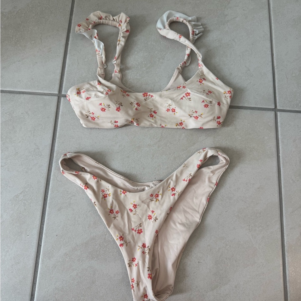 Aerie Cream and Red Floral Bikini Top